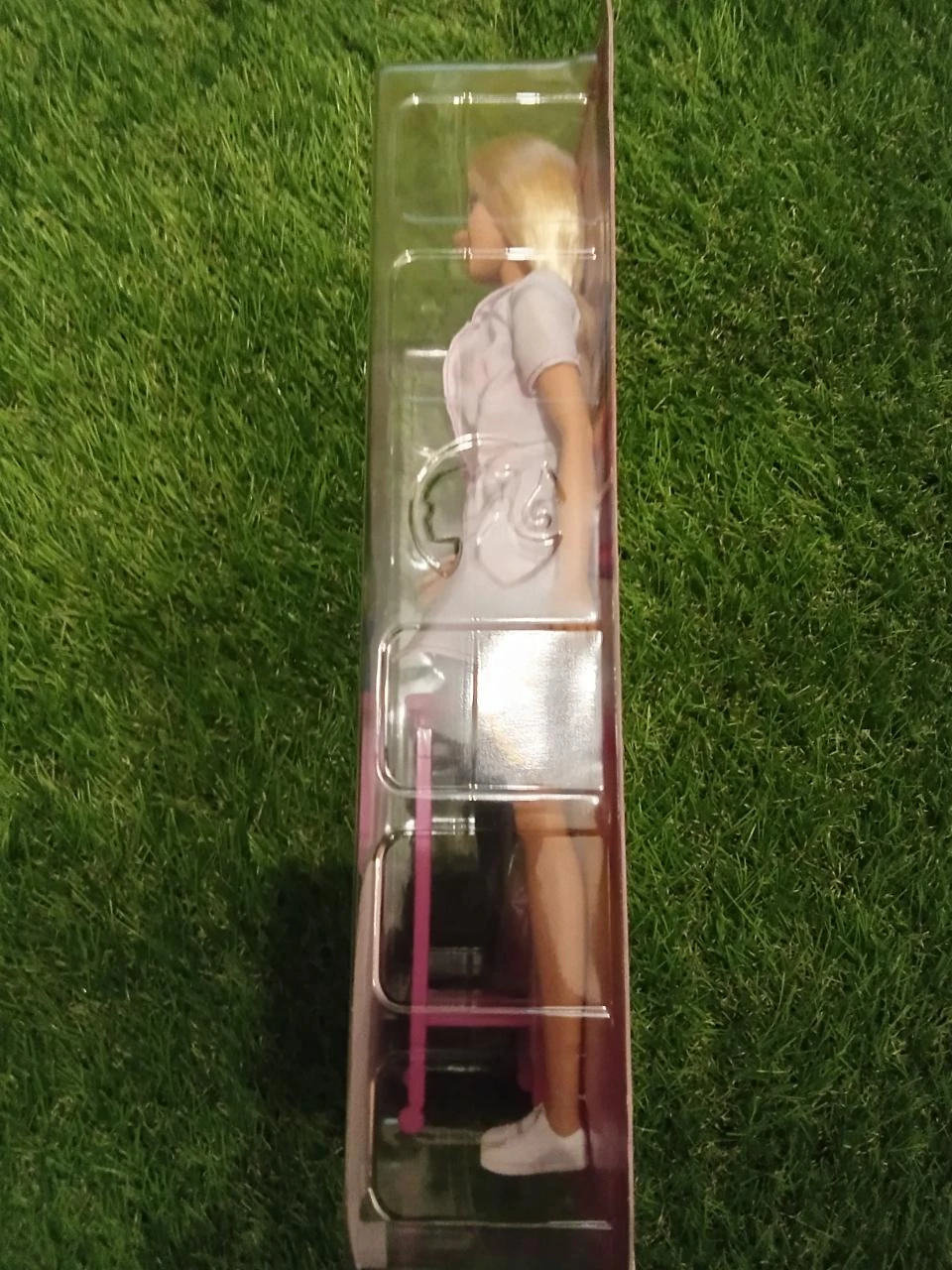 Coffret neuf sous emballage Barbie scientifique chimiste – photo 8